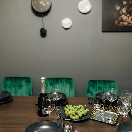 Apartamento Cinematic With Pool Table & Cinema In The Heart Of