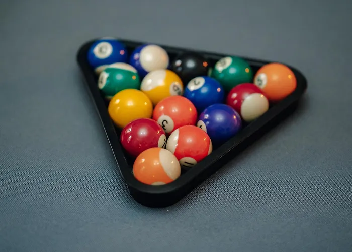 Cinematic With Pool Table & Cinema In The Heart Of Διαμέρισμα *