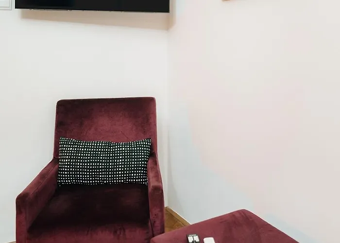 Διαμέρισμα Cinematic With Pool Table & Cinema In The Heart Of Πράγα